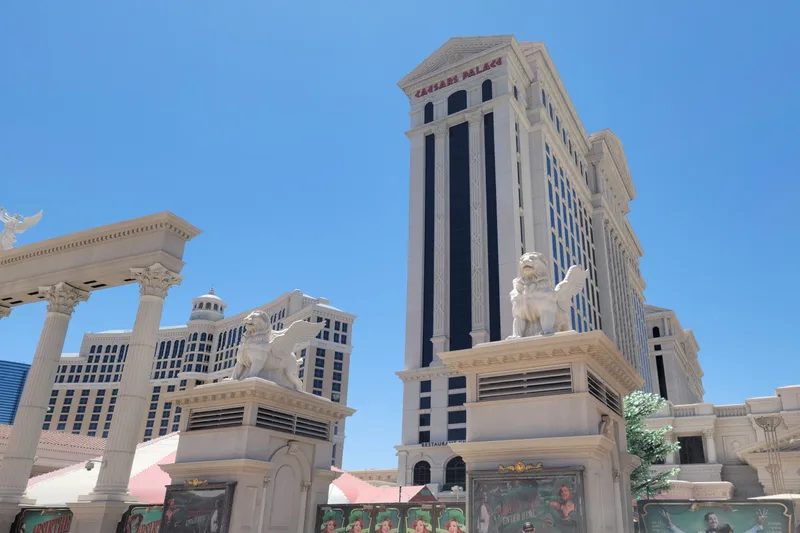 Caesars Palace – Roman Tower Renovation