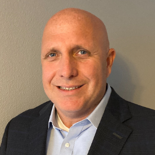 Steve Lewis