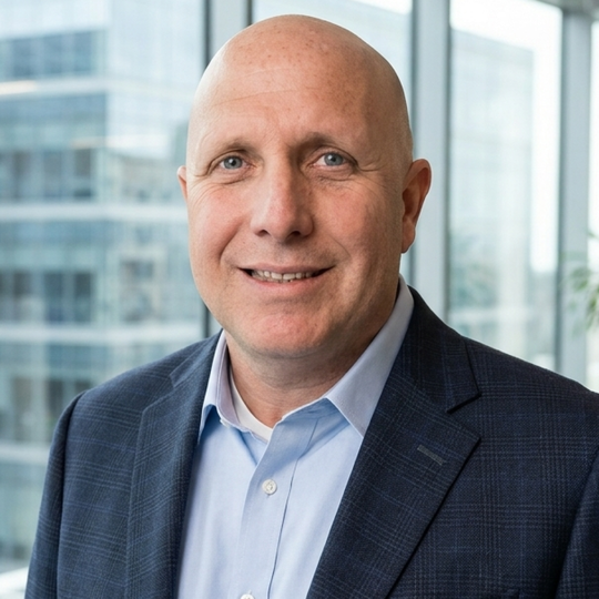 Steve Lewis
